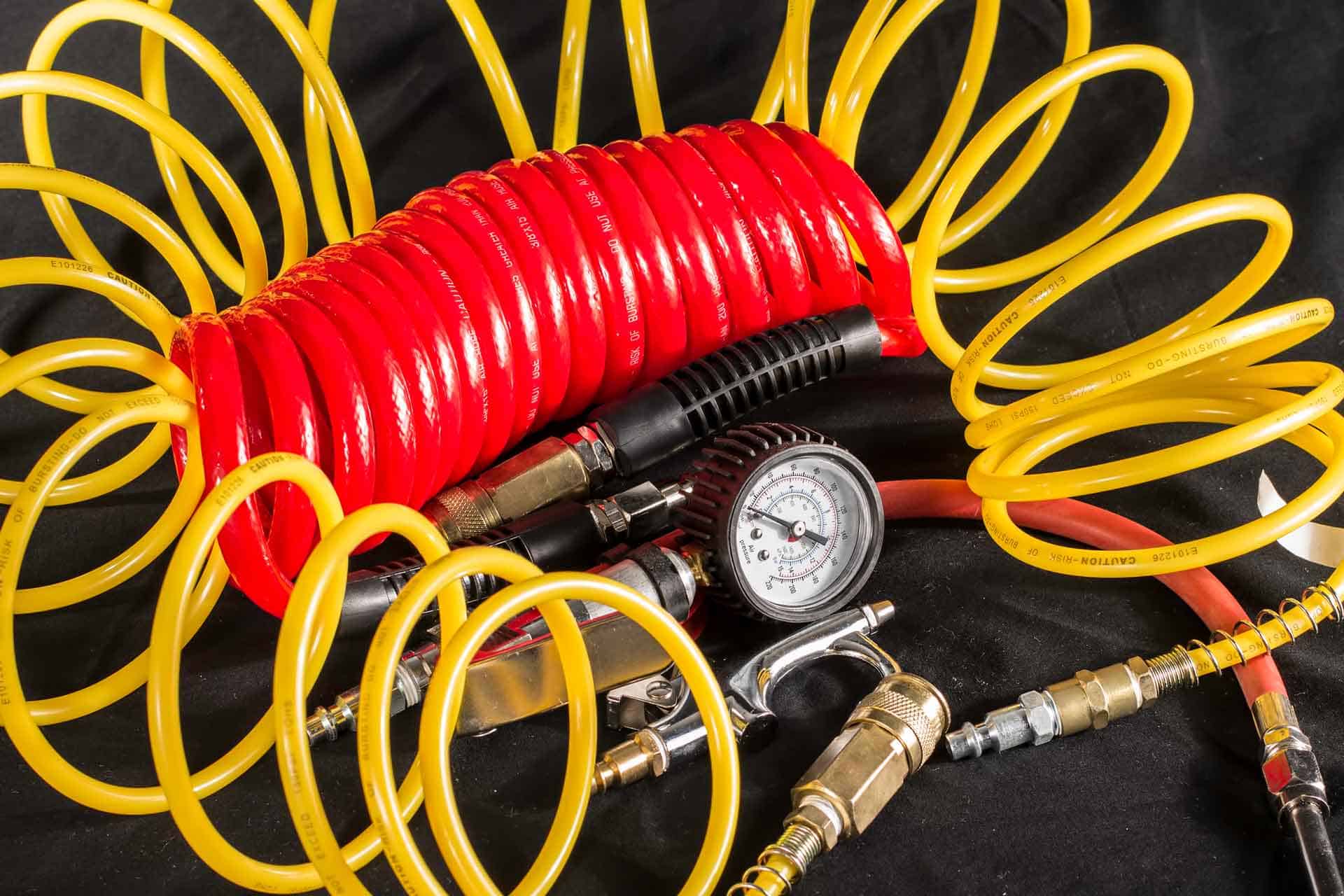 The 10 BEST RV Air Compressor Reviews [2023 Guide]